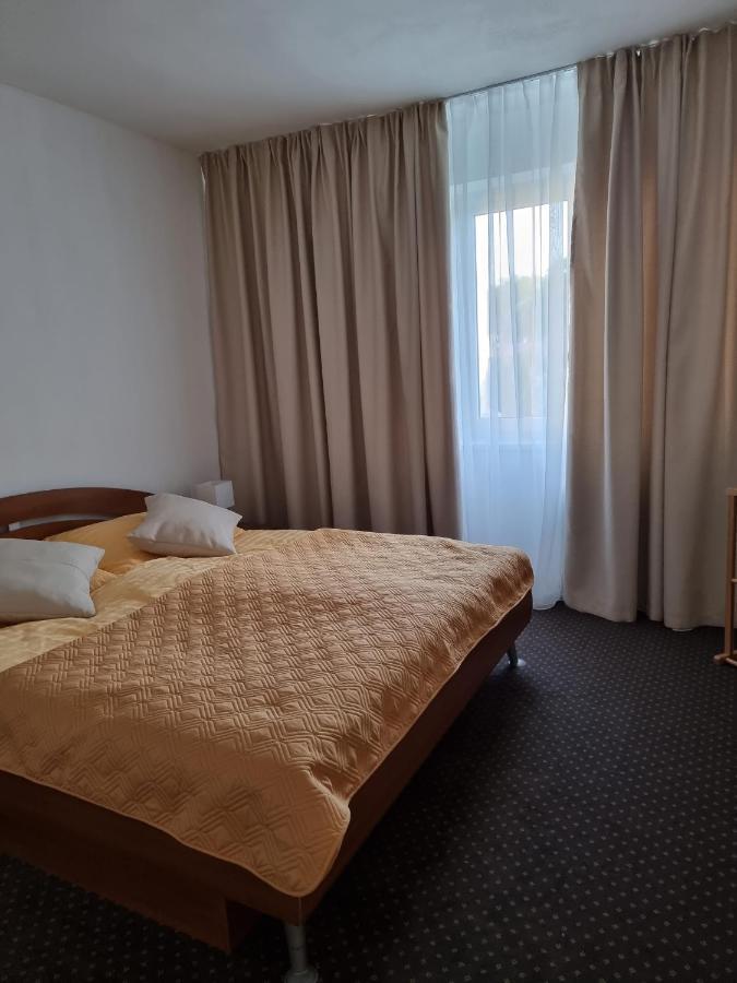 Banská Štiavnica Bivio Apartment Dolna מראה חיצוני תמונה
